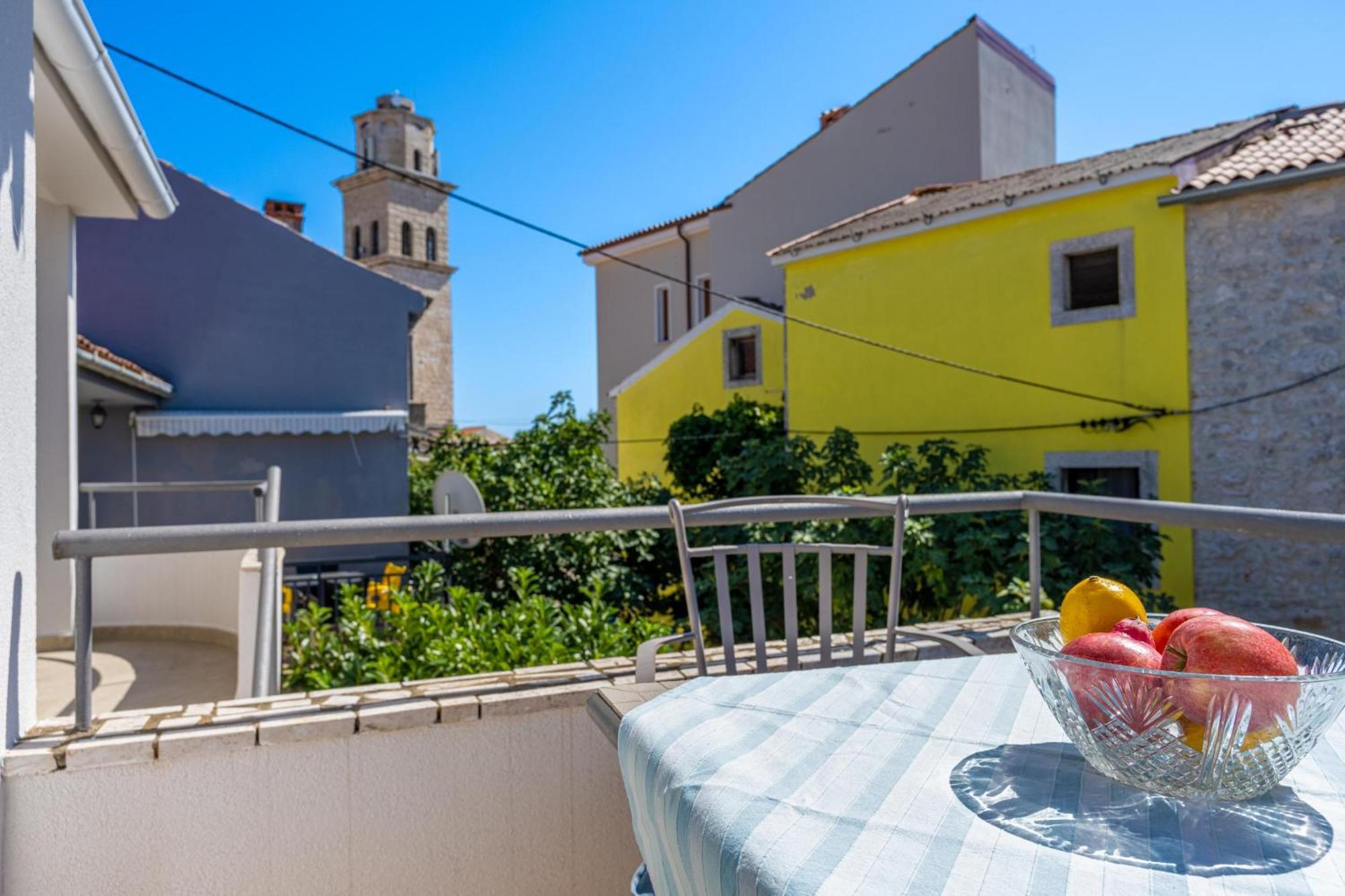 Casa Lorenzo *