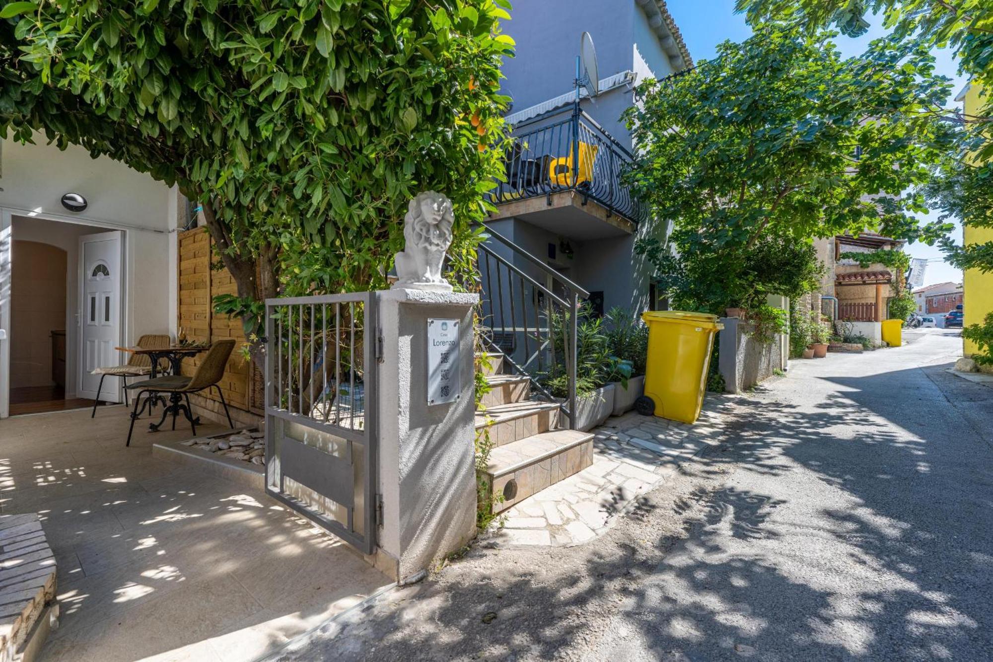 Casa Lorenzo *